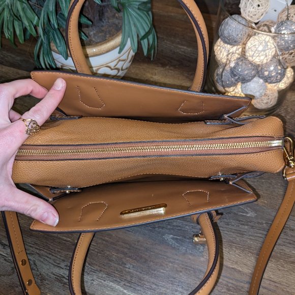 NWOT Michael Kors Mercer Satchel Handbag - Picture 9 of 12